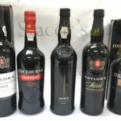 A collection of ports including Taylors 2007, Cockburns fine ruby, Dows Midnight, Taylors select, Cockburns special reserve. This lot cannot be posted NO RESERVE