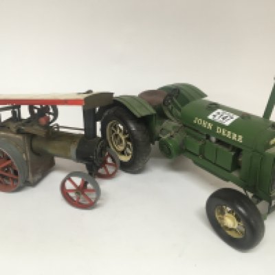 A tin plate Model of a 1931 John Deere Tractor and a Mamod steam engine (2)