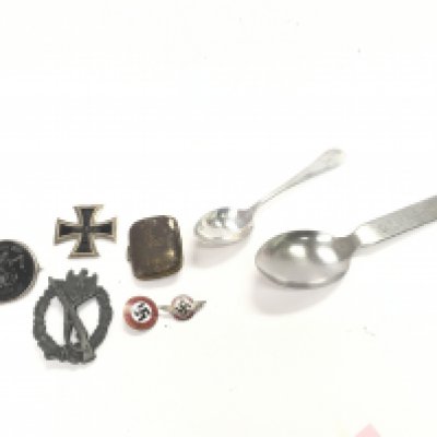 A collection of Nazi and German items including a 1914 iron cross, a political badge, In Eiserner Zeit medal 1916, Infantry Assault badge, Third Reich spoons, possible WW2 Japanese belt buckle with engraved front design. Postage category B