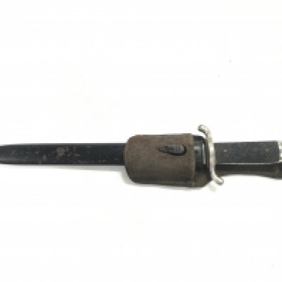 WW2 German dagger by Horst Wolf, Leipzig with fullered blade and steel sheath. Blade 24.5cm, total dagger length 37.5cm Approx . From the estate of a WW1/2 collector