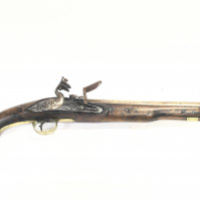A large cannon barrel flint lock pistol. Brass barrel with proof marks replacement ram rod. Brass trigger guard barrel 12 inch long. Large bore. 48cm long. Mechanism in working order. Postage category C