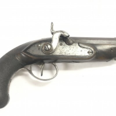 An overcoat pistol, percussion 3 1/2 barrel. With steel ramrod, plain lock. Believed to be a French or Belgian 16 bore pistol. 21cm long total length.