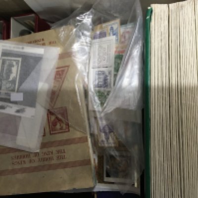 A collection of GB world stamps various