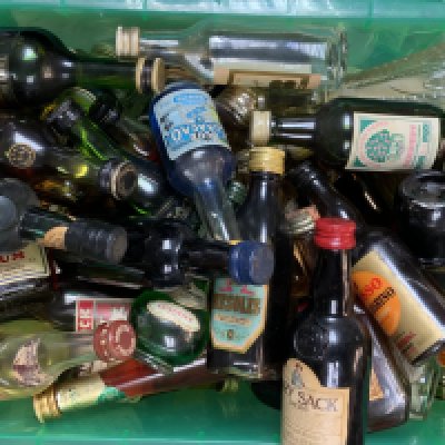 A large collection of alcohol miniatures including liquors and Brandy. (D),