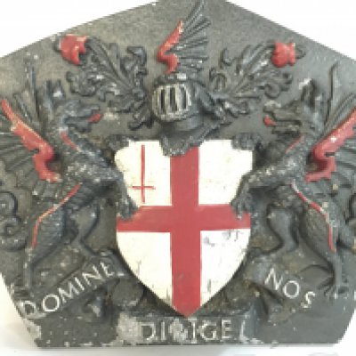 A City of London crest plaque, Dominie Dirige Nos. this lot cannot be posted