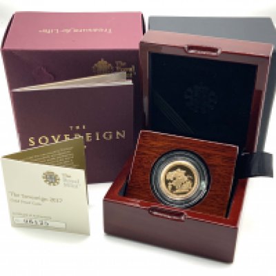 2017 UK Full Sovereign Proof Gold Coin features Benedetto Pistrucci's famous St George and the Dragon design, as featured on the first sovereign struck in 1817. (A) cert no.6125