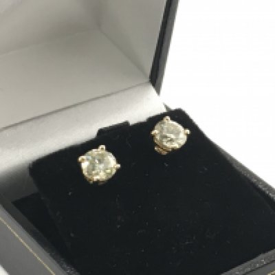 A certificated pair of 18ct yellow gold claw-set RBC. Diamond solitaire studs, boxed. Diamonds 2.03ct. Cert no WGI9634150443