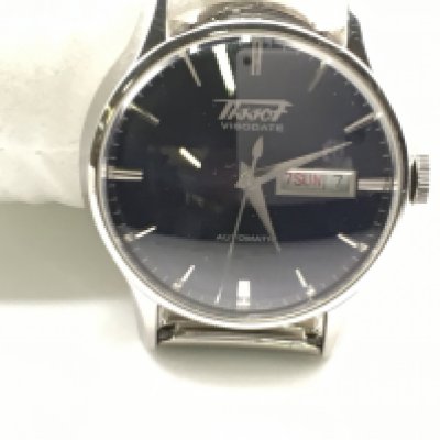 A boxed Tissot Visodate with box. Seen running. Blue dial