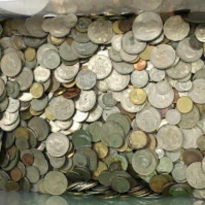 A collection of world and British coins including Half crowns, Australian 50 cents, Farthings, Francs etc