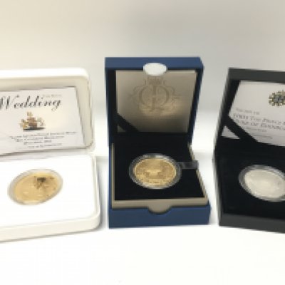 Three cased Stirling Silver Royal Mint Five Pound coins, 2011 Royal Wedding, 2011 The Queens Diamond Jubilee & HRH The Prince Phillip Duke Of Edinburgh. Postage category B