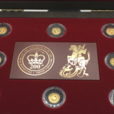 200 years of monarchs of the British empire containing 8 0.5g gold coins. Postage B