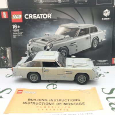 A Lego Creator James Bond Aston Martin DB5 #10262 With Box And Manual. Appears To Be Complete. (2). This Lot Cannot Be Posted In House.