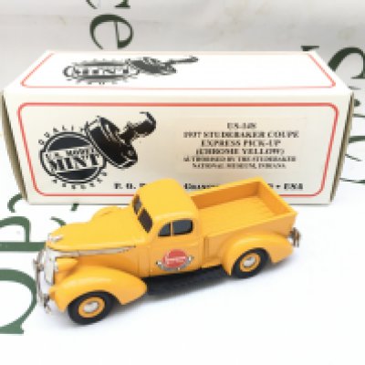 A Boxed Brooklin U.S. Model Of A 1937 Studebaker Coupe.1/43 Scale.