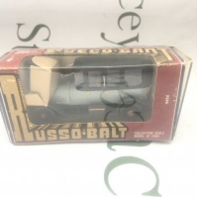 A Boxed Russian Russo-Balt S24/40 Limousine-Berlin 1/43 Scale.