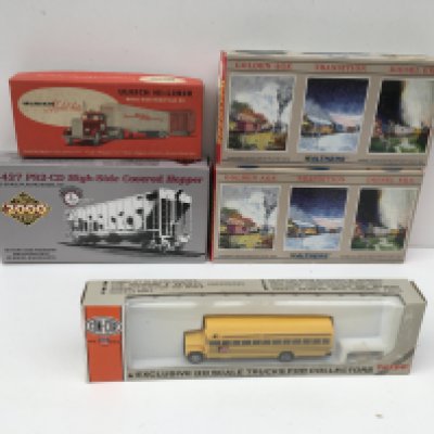 7x Boxed model railway accessories in HO scale features kits and ready to use. Manufacturers include Walthers..Proto 2000 series..and others. No reserve