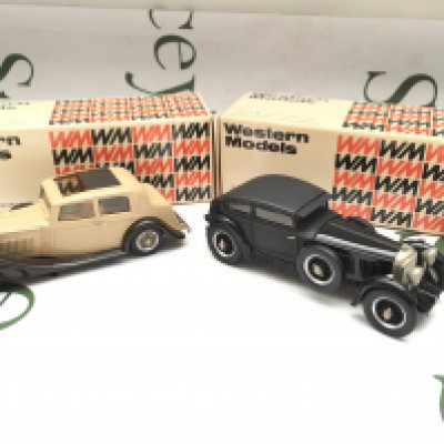 2 X Boxed Western Models 1/43Scale a 1936 Bentley and A 1930 Bentley.