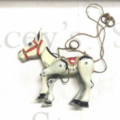 A Loose Mako Muffin The Mule Puppet.