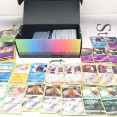 600+ Pokemon Cards In Collectors Box Including Holographic And Reverse Holos. No Reserve.