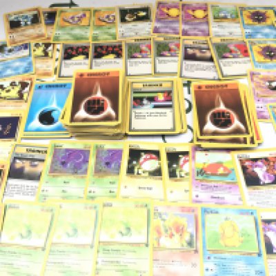 A Collection Of Pokemon Wizards Of The Coast Cards. No Reserve.