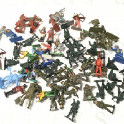 A Small Collection of plastic/Diecast Toy Soldiers including Britains And Crescent Toys.