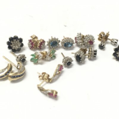 9ct gold diamond / mixed cluster stud earrings , 16.5g total weight. Postage category A