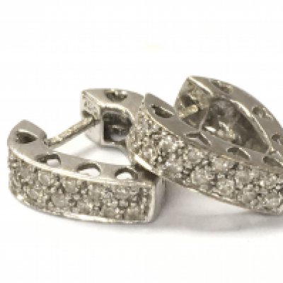 18ct white gold diamond heart shaped loop earrings, 4.1g total weight. Postage category A