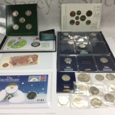 A mixed collection of Commemorative issue 50p coins including 2019 Kew Gardens. Shipping category B.