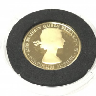 A 9ct gold proof coin with COA. 8g Postage A