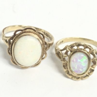 9 carat gold Opal set rings size O, L. 5.2g Postage category A