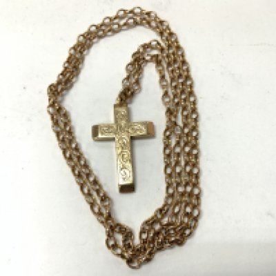 9ct gold cross and chain, approximately 18.78g. Postage category A.