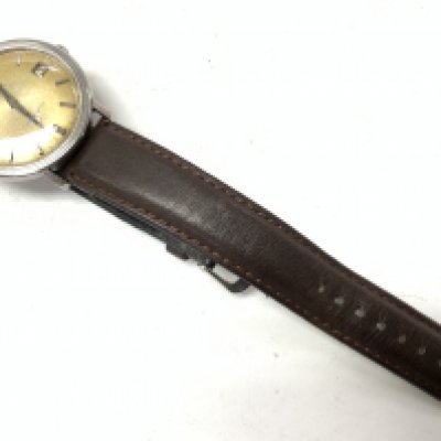 1940&rsquo;s Omega constellation. Postage category A.