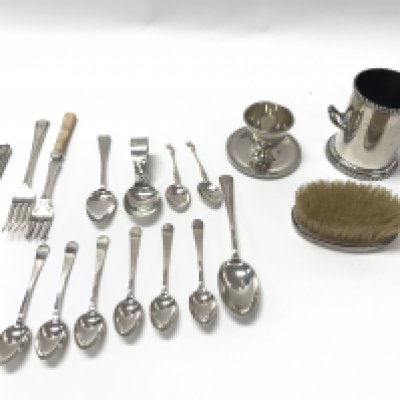 A collection of assorted hallmarked silver items including cutlery etc. Approximately 430g total Postage B
