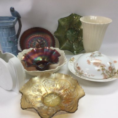 A collection of ceramics and carnival glass comprising Wade and Dartmouth pottery examples. Shipping category D.