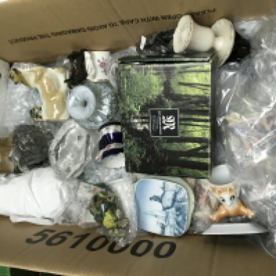 A collection of ceramics including paperweights, glass, eye glasses, Matt & bear Swedish glass. This lot cannot be posted