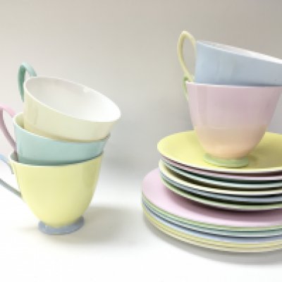 A Royal Albert tea set, some small chips no obvious large damage or restoration, this lot cannot be posted