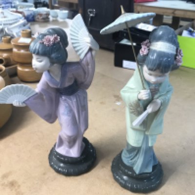 Two Lladro figures of oriental lady's. 30cm high. Postage D