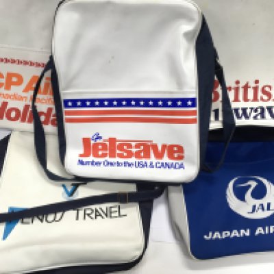 Five vintage airline advertising bags. Shipping category B.