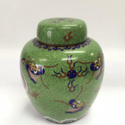 A Cloisonne ginger jar and cover decorated with dragons, approx height 15cm. Shipping category D.