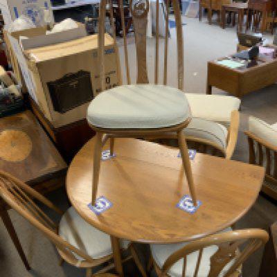 Mid century Ercol Drop Leaf Dining Table & 4 Swan Chairs in Elm c.1970.
