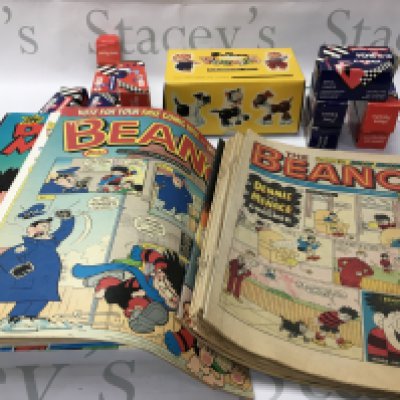 A collection of Beano comics and corgi toys with a boxed Pelham puppet. NO RESERVE
