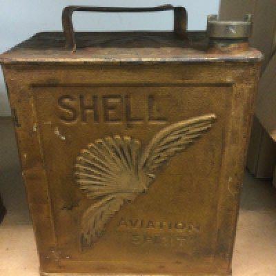 A 1930s rare Shell Aviation spirit gallon can. Shipping category C.