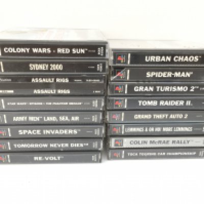 A collection of 16 boxed PlayStation games discs. No reserve