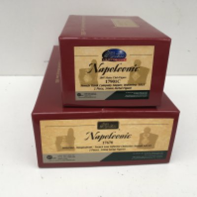 2x boxed Britain Minature military models featuring 17670 Assault set 2 and 17901C French Sapper. No reserve