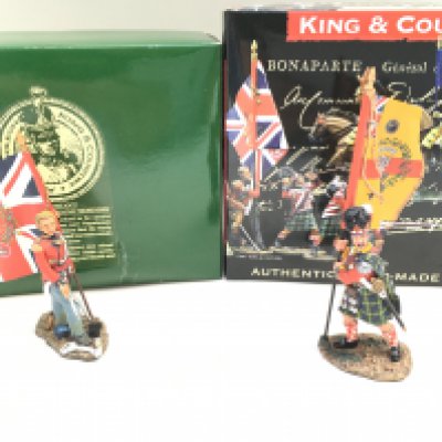 2 X Boxed King And Country Napoleonics Figures. 50th Foot Officer With Flag And Officer With Kings Colour.(2).