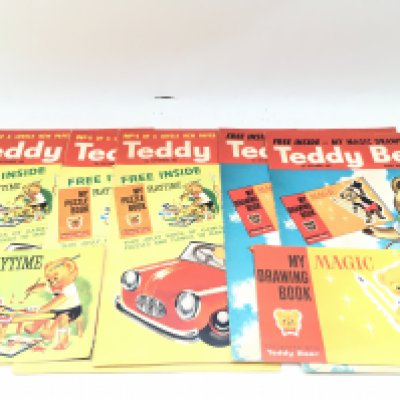 3 X Teddy Bear Comics #1 with Free Gifts And 2 #2s Also With Free Gifts. No Reserve.
