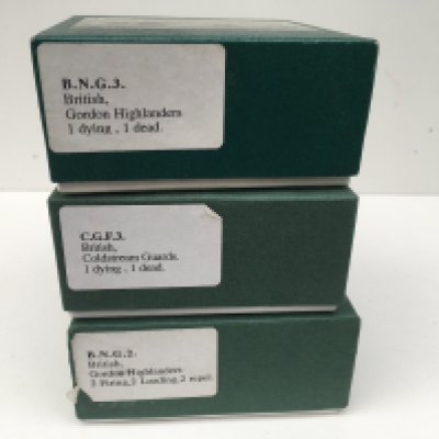 3x boxed Minature military models by Frontline Figures featuring Gordon Highlanders BNG2..Gordon Highlanders BNG3 and Coldstream Guards CGF3. All limited edition with certificate. No reserve