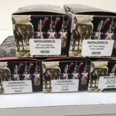 5x boxed King and Country Napoleonic Minature Military models featuring 42nd Highlanders Na67..NA68..NA169 and 45th line infantry NA102 and NA109. No reserve