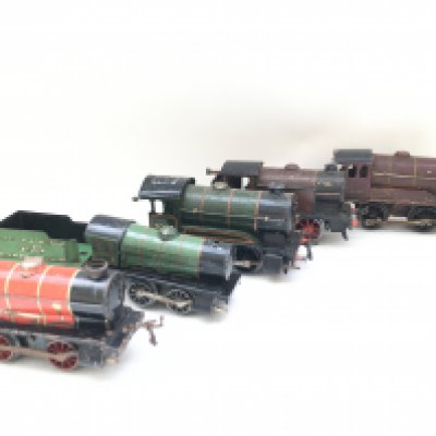 A Collection Of 0 Gauge Locomotives. Wagons. Buildings. And A Large Collection Of Track. This Lot Cannot Be Posted. (7).