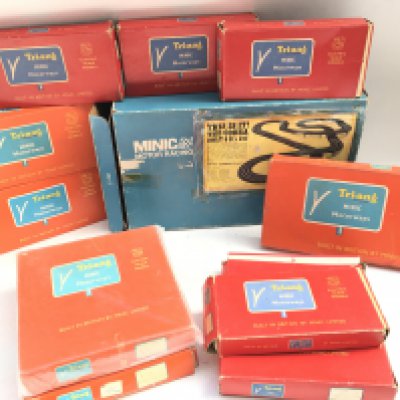 A Collection of Boxed Tri-Ang Minic Track. No Reserve.