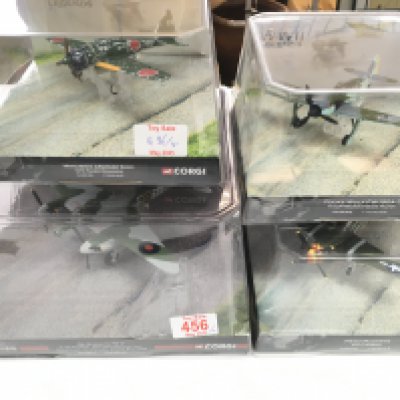 4 X Boxed Corgi Aviation Archive WW2 Legends including a P51D Mustang. A DH Mosquito. A Fock-Wolf. And A Mitsubishi Zero. No Reserve.(4).